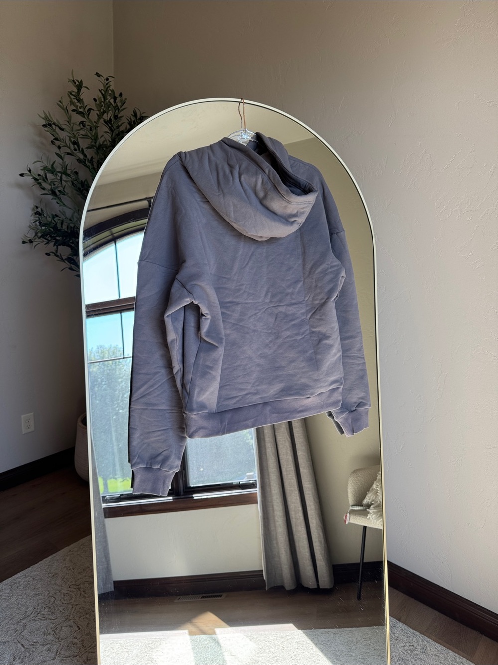 Sky Dolls Women's Taupe Crewneck Sweatshirt - M - Picture 8 of 9